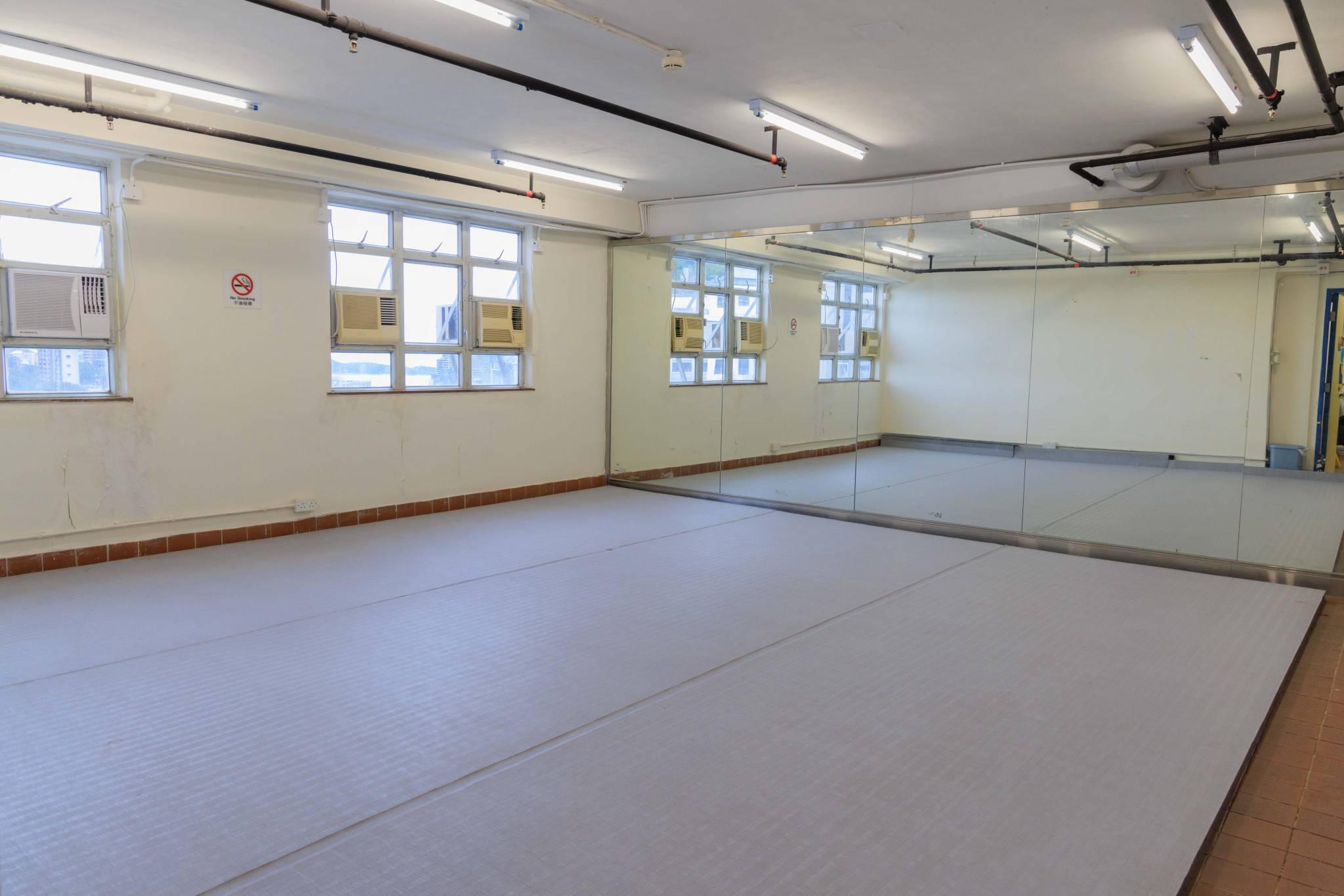 WL_dance studio